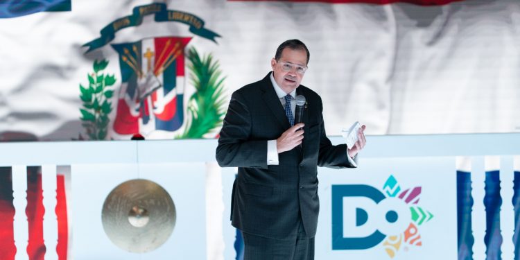 BHD mantiene un crecimiento del 30 % en su cartera de créditos al turismo y reafirma su compromiso en FITUR 2025
