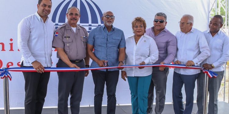Inauguración de nuevo destacamento policial refuerza la seguridad en La Ceiba