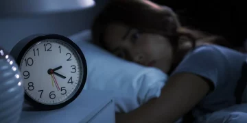 Dile adiós al insomnio: descubre la fruta que mejorará tu sueño y te ayudará a dormir más rápido