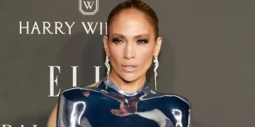 Jennifer Lopez presenta una nueva adaptación de «El beso de la mujer araña» en el Festival de Sundance