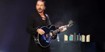 Ricardo Arjona lanza un mensaje crítico hacia los influencers