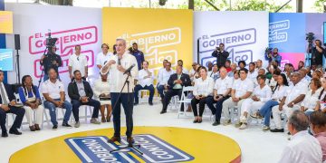 Presidente Abinader lanza iniciativa comunitaria y supervisa proyectos en Santo Domingo Norte