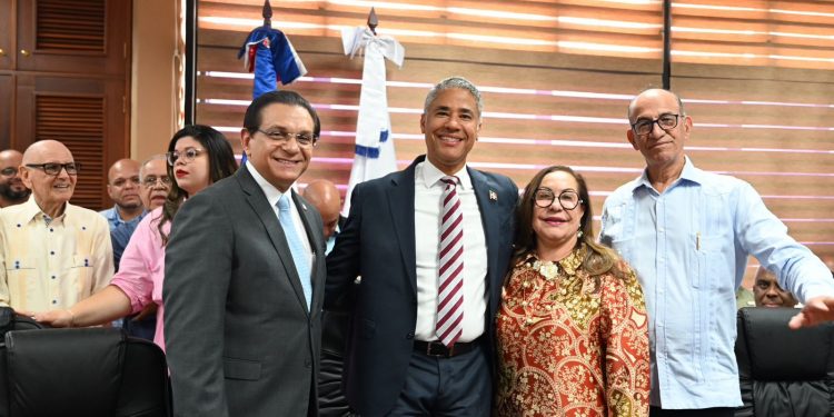 Andrés Cueto promete una gestión transparente y eficiente en Coraasan