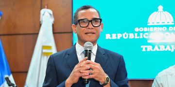 Eddy Olivares asume como Ministro de Trabajo