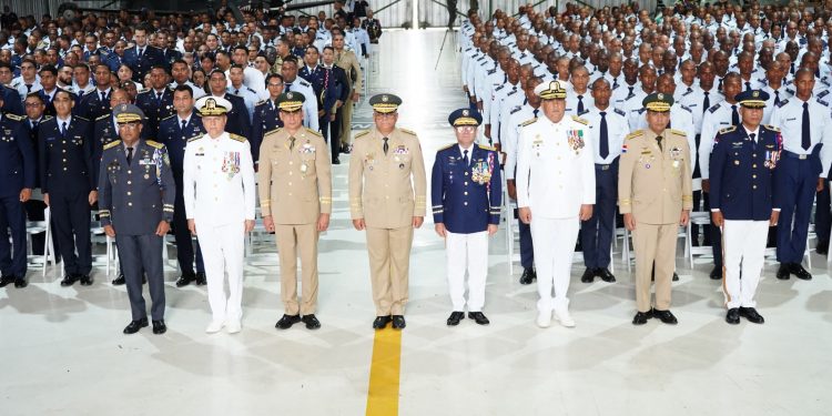 Fuerza Aérea de República Dominicana celebra su 77º aniversario con actos conmemorativos y graduaciones