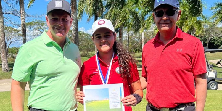 María Fernanda Fernández y Sebastián Alejandro Ramos brillan en la Quinta Parada del Tour Nacional Juvenil de Golf