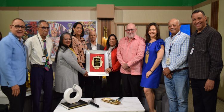 Homenaje en el Día Mundial de la Radio: Marino Rodríguez reconocido por sus 60 años de trayectoria