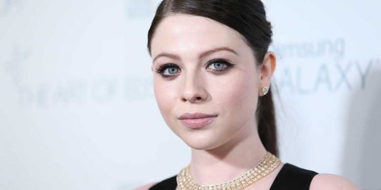 Familia de Michelle Trachtenberg rechaza autopsia tras su fallecimiento