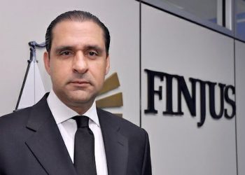 Finjus critica rebaja de estándares para aumento salarial a docentes