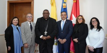 El doctor Víctor Suárez asume roles diplomáticos ante la Santa Sede y la Orden de Malta