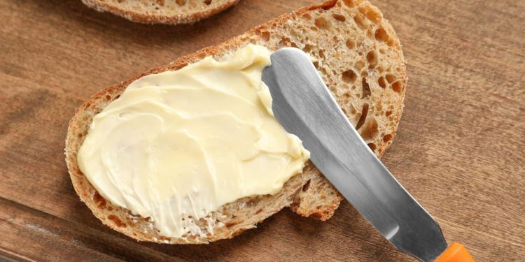 Ni paté ni mantequilla: descubre el mejor alimento para untar en tu tostada