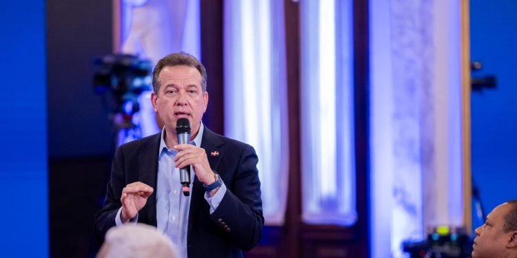Refidomsa y el Ministerio de Industria y Comercio aseguran la disponibilidad de gas pese a los contratiempos logísticos