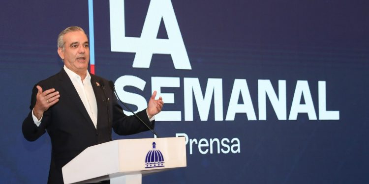 Presidente Abinader destaca impacto del programa «Oportunidad 14-24» en la inserción laboral y formación técnica de jóvenes