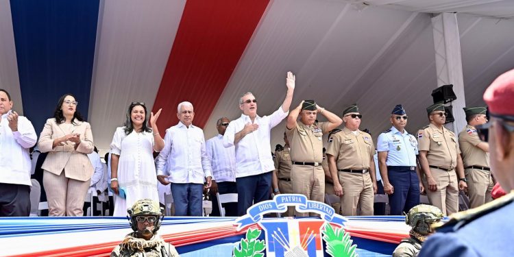 Presidente Abinader encabeza actos conmemorativos del 181 aniversario de la Batalla de Azua