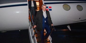 Presidente Abinader llega a Washington para fortalecer relaciones en la Cumbre de la AAFA