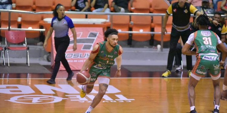 Cupés vuelve a ganar y provoca cuádruple empate en la cima del TBS de Santiago