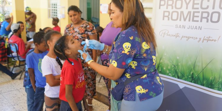 Fundación Cristiana y Minera Gold Quest realizan jornada médica en Maguana Abajo