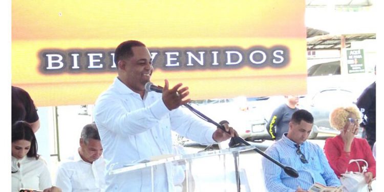 Munícipes de San Francisco de Jacagua valoran positivamente primer año de gestión del alcalde Miguel Colomé