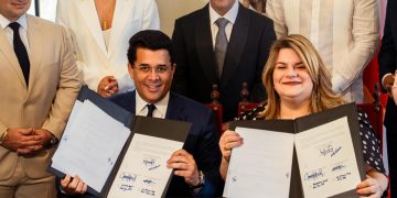 Puerto Rico y República Dominicana firman histórico acuerdo para impulsar el turismo multidestino
