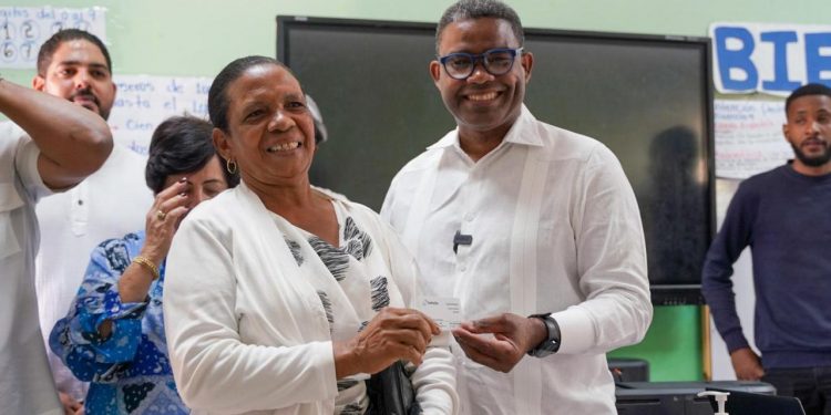 Robert Polanco afirma Gobierno enfoca acciones sociales en mejorar condiciones de vida de la población, sin excluir a ningún dominicano