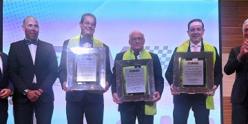FDM exalta a tres personalidades al Salón de la Fama del Motociclismo Dominicano y premia a los campeones nacionales 2024