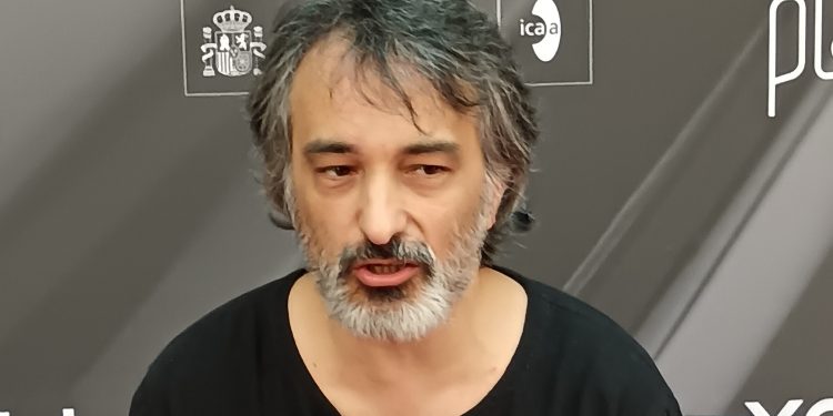 David Bisbano: “La dimensión universal del cine es un mito. Hay historias buenas o malas. Nada más”