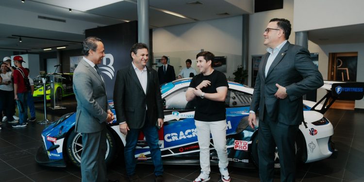Porsche Center Santo Domingo presenta sus vehículos para el GT Challenge en exclusivo cóctel