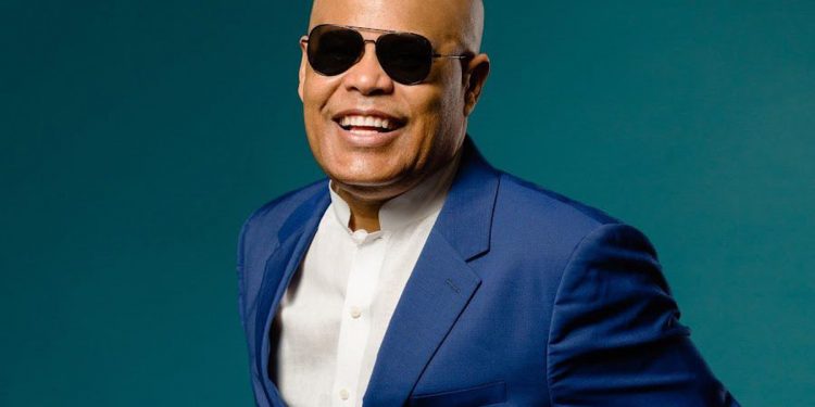 Muere Rubby Pérez tras colapso del techo en discoteca Jet Set