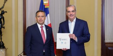 Abinader recibe Declaración de Santo Domingo: 23 países acuerdan transformar la justicia en Iberoamérica