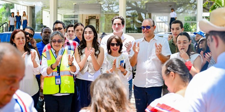 Alcaldía de Santiago realiza exitosa Feria de Adopción con apoyo de Graciela Abinader
