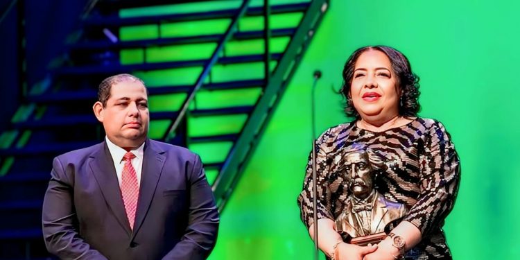 Alcaldesa Carmen López es reconocida por gestión ambiental ejemplar en La Canela