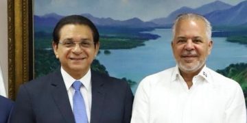 Senador Daniel Rivera destaca obras construidas por EGEHID en Santiago
