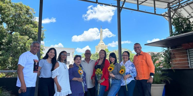 De Santiago a Santiago: una llama cultural que une el Caribe rumbo a la Fiesta del Fuego 2025