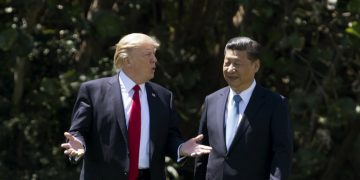 China y EE.UU. acuerdan recortar aranceles en más del 100% por 90 días