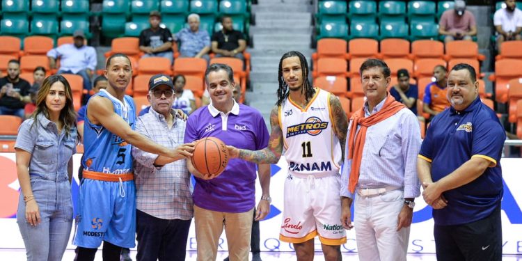 Metros de Santiago vencen a los Titanes del Sur y consiguen su primera victoria en la LNB