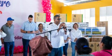 Propeep celebra a madres de Nagua con regalos, música y compromiso social