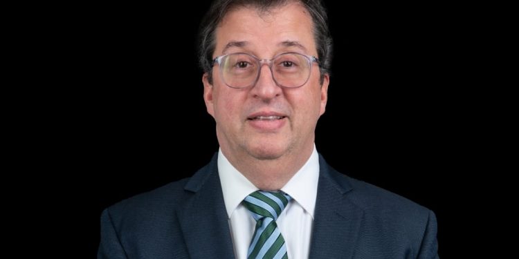 Más de 50 instituciones respaldan a Ricardo Fondeur para continuar en la presidencia del CDES