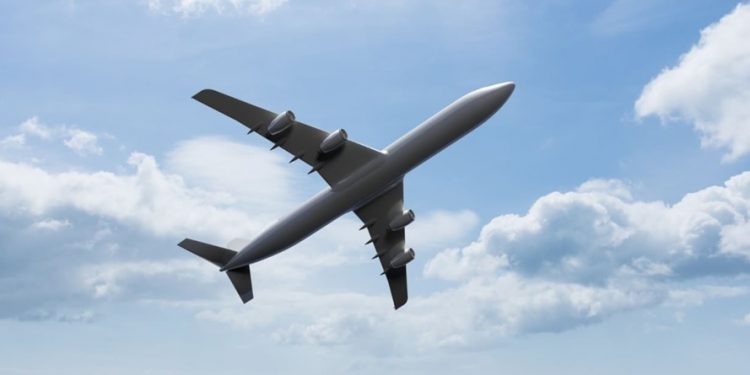 Retrasos, cierres y REAL ID ya vigentes en aeropuertos NY utilizan miles de dominicanos