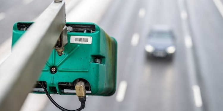 En NY instalarán cámaras velocidad en puentes y túneles; miles choferes dominicanos cruzan a diario los mismos