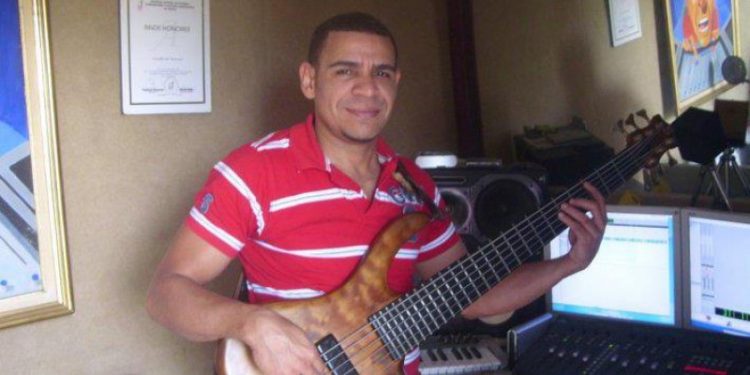 Fallece Eddy Rivas, bajista de la agrupación de Zacarías Ferreira por más de una década