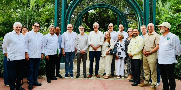 Presidente Abinader destaca rol del Jardín Botánico de Santiago como modelo de sostenibilidad y educación