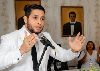 Alcalde de La Otra Banda acusa a diputados de Higüey de bloquear desarrollo de distritos municipales