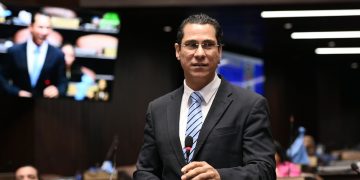 Diputado denuncia intento de beneficiar a élite empresarial con reforma a Ley de Residuos Sólidos