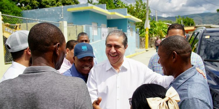 Francisco Javier recorre el alma del pueblo dominicano en emotivo cortometraje