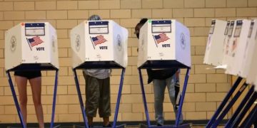 Este sábado es último día para registrarse en proceso electoral NYC; dominicanos participan