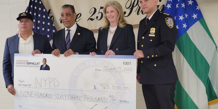 NYPD instalará más cámaras de vigilancia en Alto Manhattan con fondos adquirido por congresista Espaillat