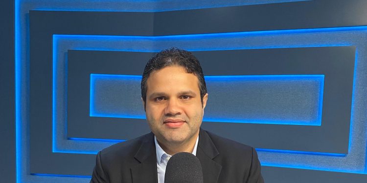 Richard Medina se suma al Comité Político del PLD con visión crítica y apuesta a la renovación