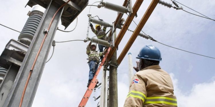 ETED ejecutará labores técnicas en líneas de alta tensión este viernes en Santiago