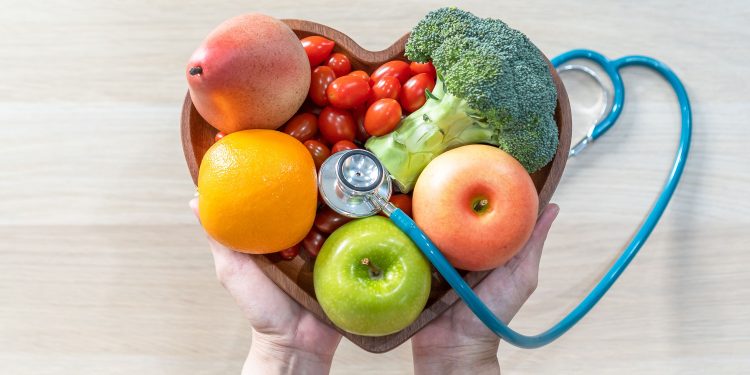 Alimentación antiedad: los alimentos clave para envejecer con salud a partir de los 50