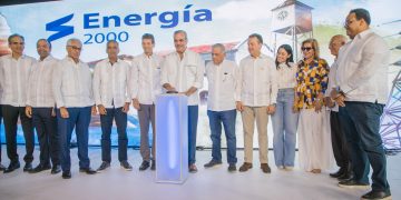 Abinader: “No hay vuelta atrás en la transformación energética de la región Norte”